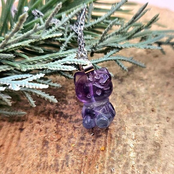 Beautiful Nature Fluorite Carved Kitty Wire Heart Pendant Necklace - Picture 3 of 10